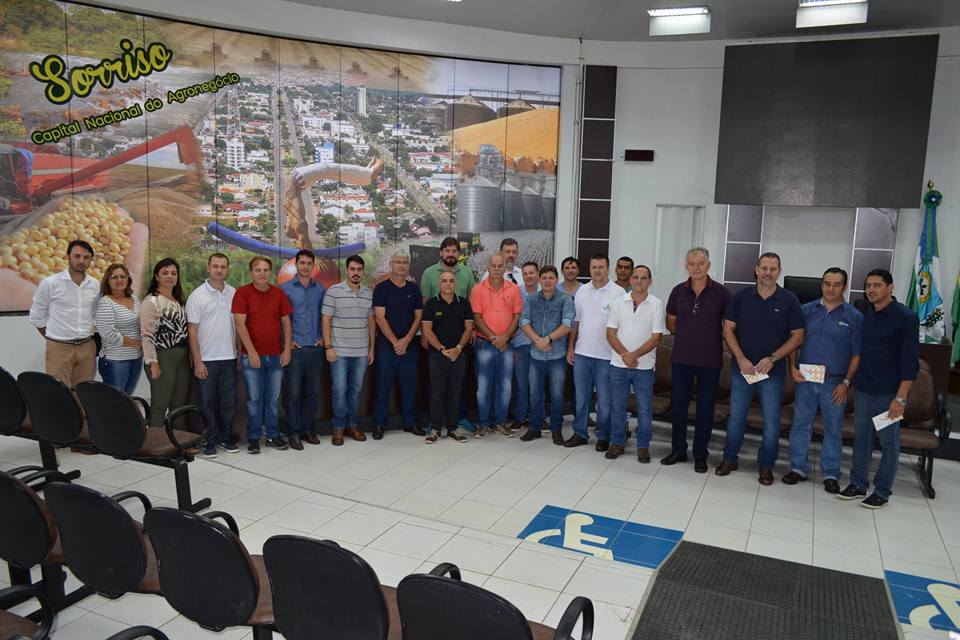 Avicultores e Suinocultores do Espírito Santo realizam visita técnica a áreas de produção de milho