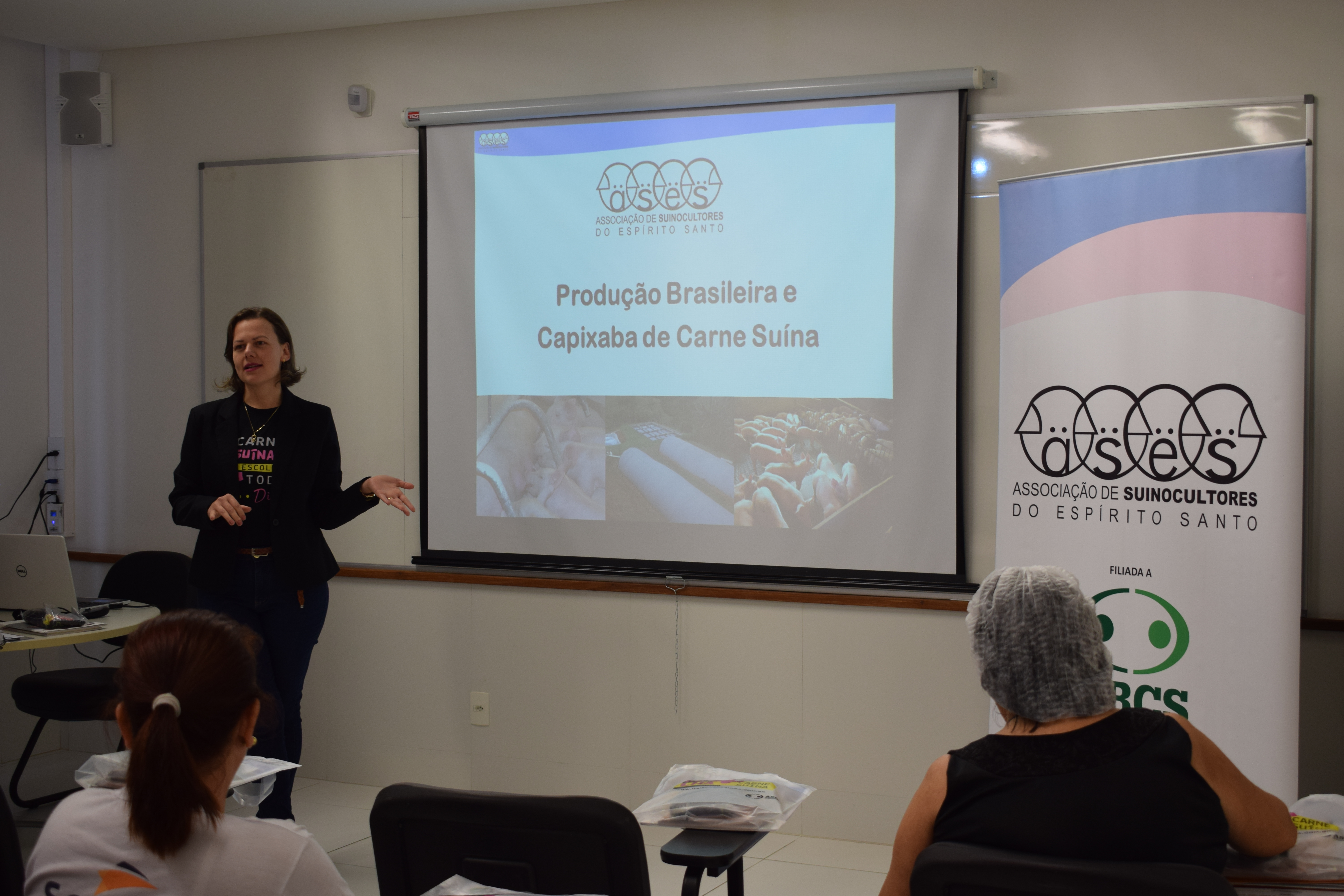 Carne Suína foi tema de palestras para alunos de Senac