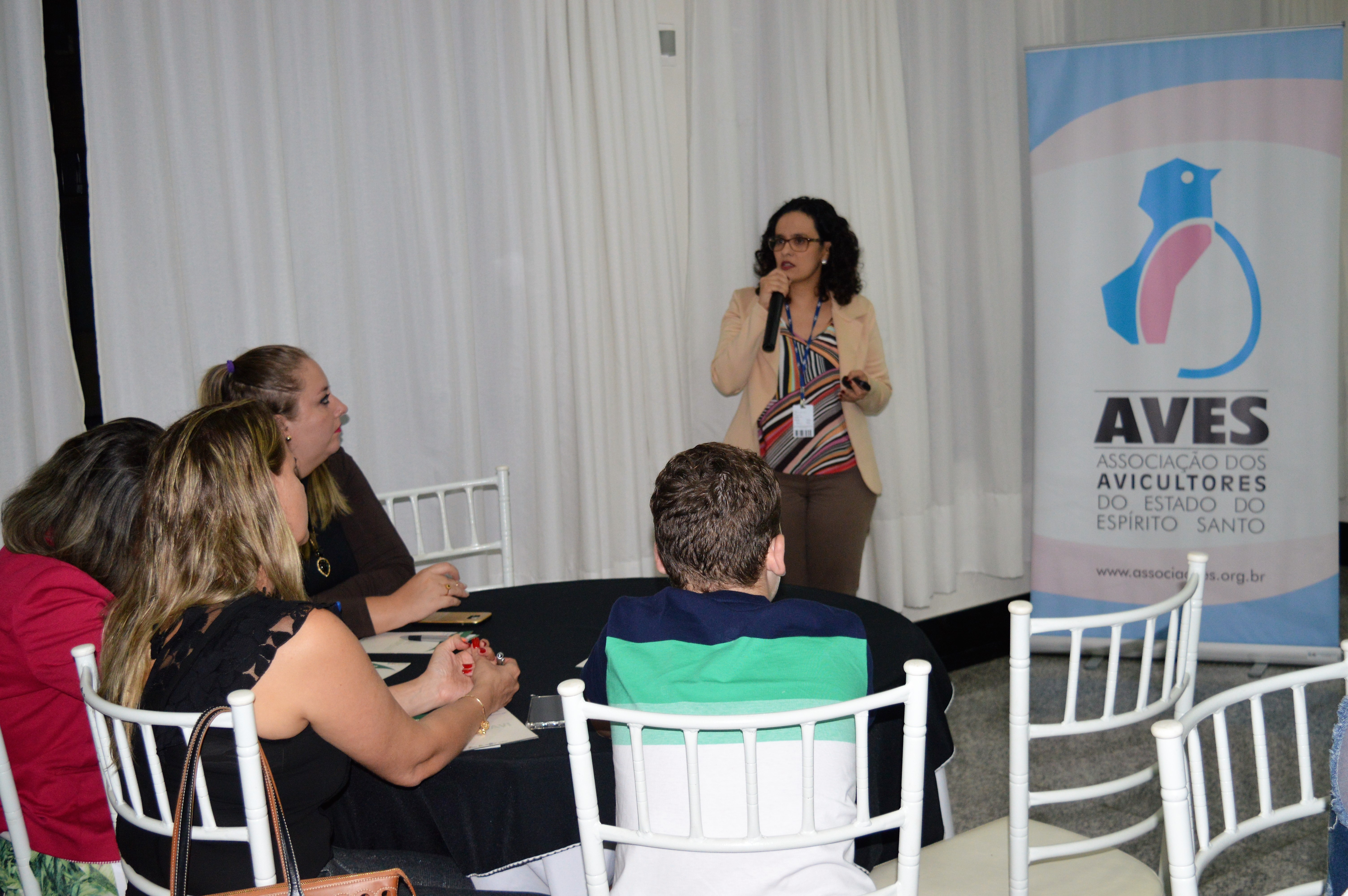 Qualificaves Postura Comercial explora benefícios das Boas Práticas de Produção