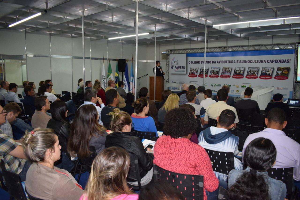 Reunião Conjuntural na 5ª FAVESU