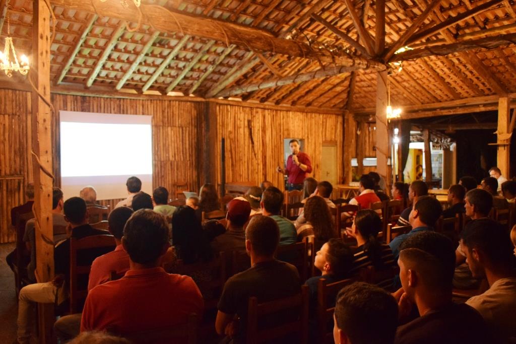 Os desafios e a gestão de recursos na produção de suínos são temas do Qualificases