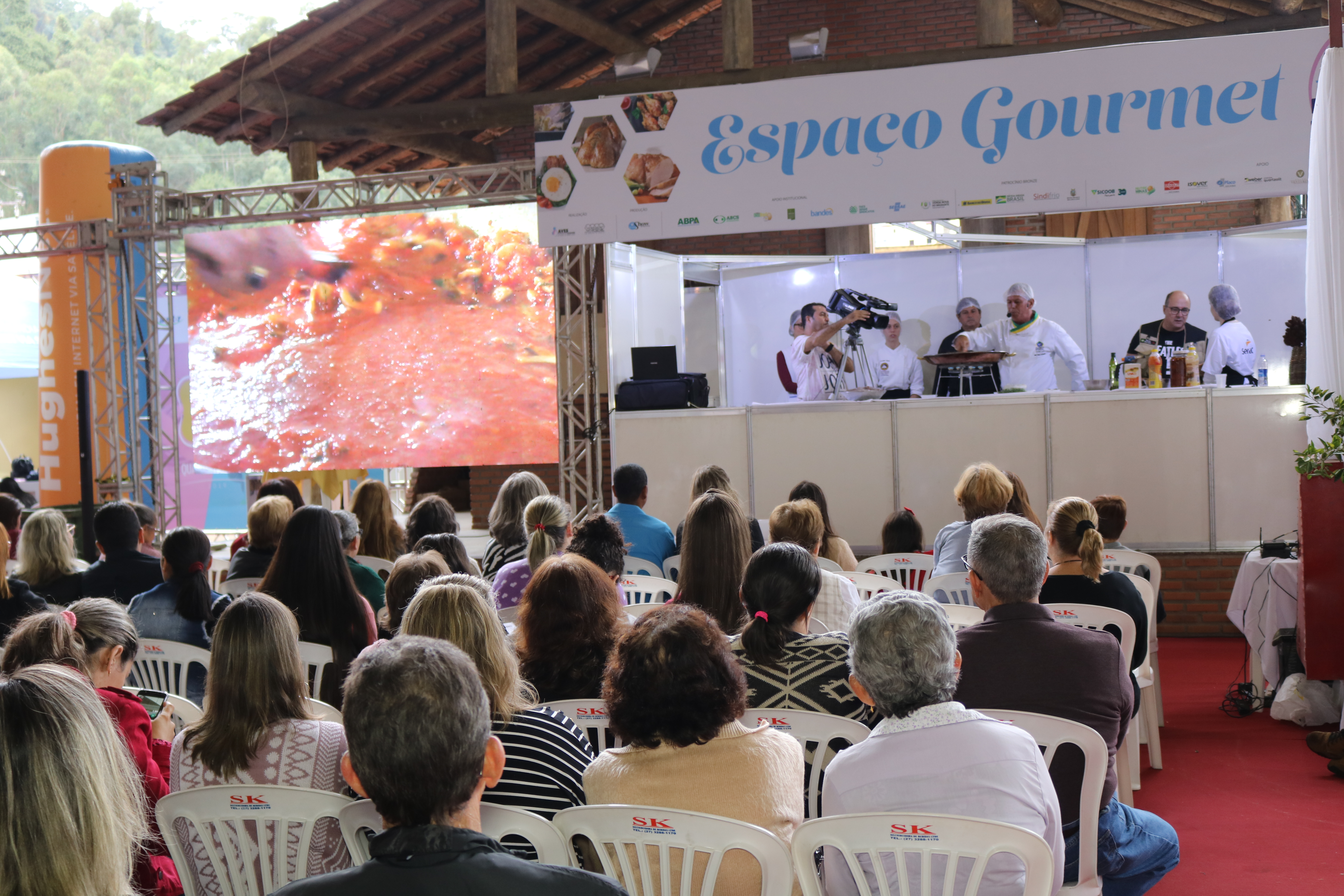 6ª FAVESU: Espaço Gourmet apresenta receitas que destacam as potencialidades das carnes suína, de frango e ovos