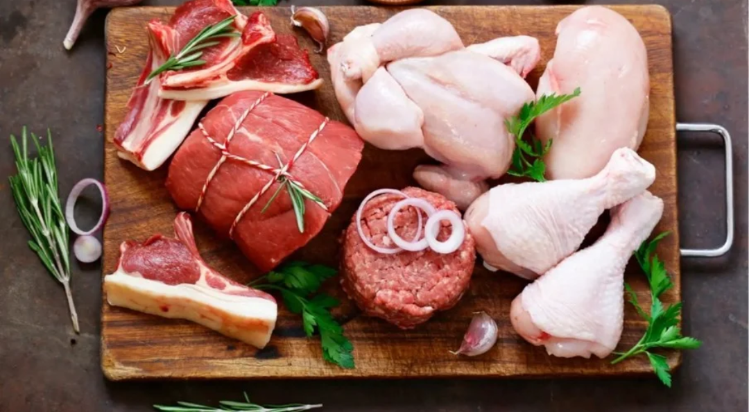 Avicultura e suinocultura lamentam exclusão das carnes na proposta de Desoneração Tributária