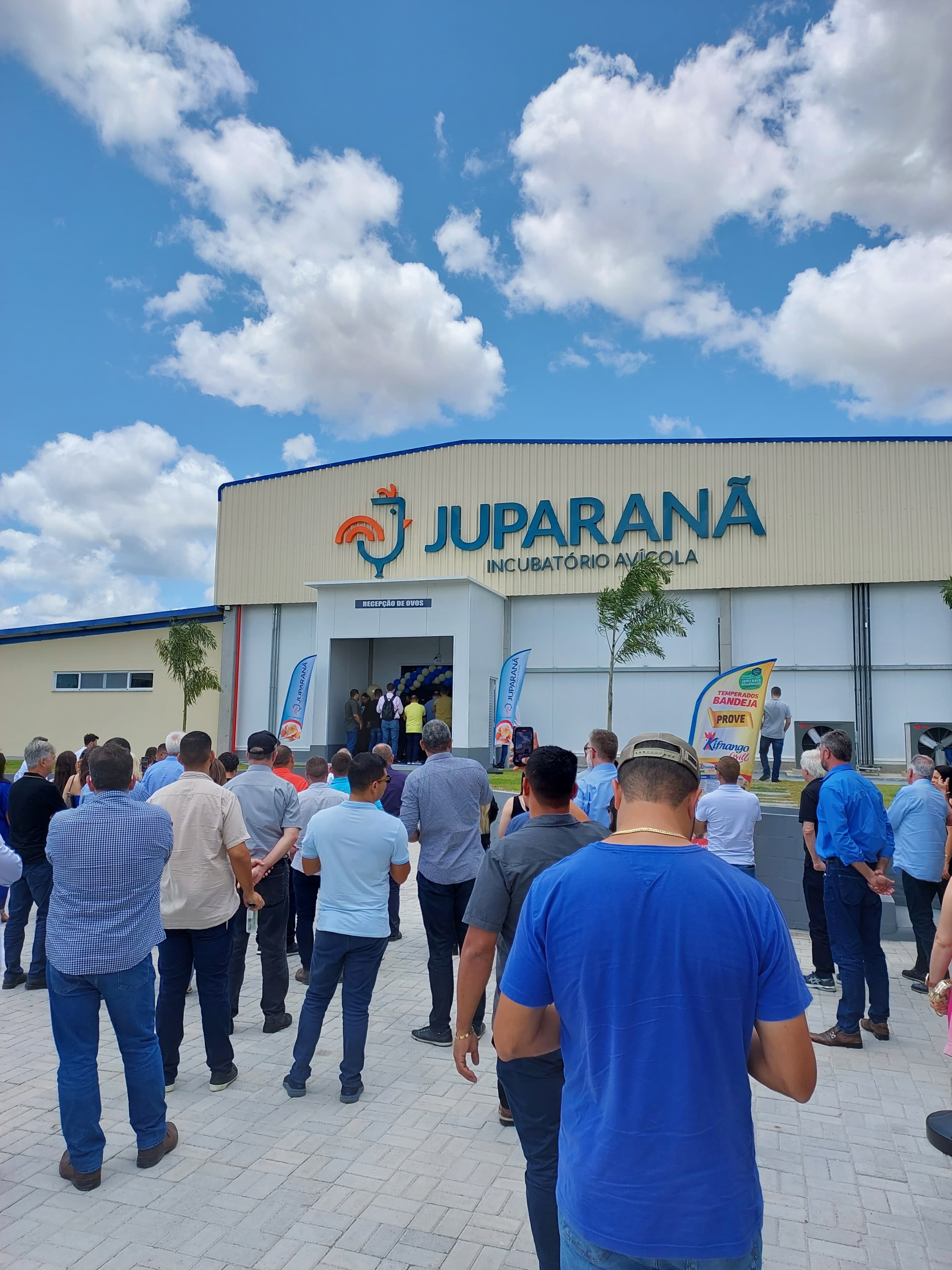 Empresa associada da AVES inaugura incubatório avícola em Sooretama
