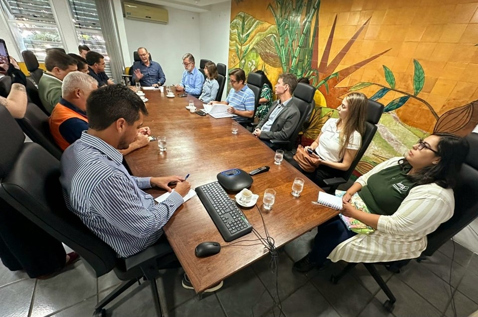 Governo do Espírito Santo atualiza estratégias de contingência da influenza aviária